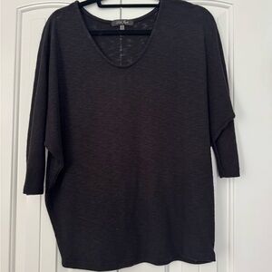 Laila Jayde Black Dolman Sleeve Top